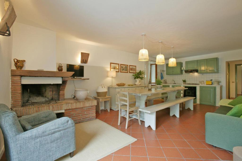 Agriturismo Casale Le Crete アックアペンデンテ エクステリア 写真