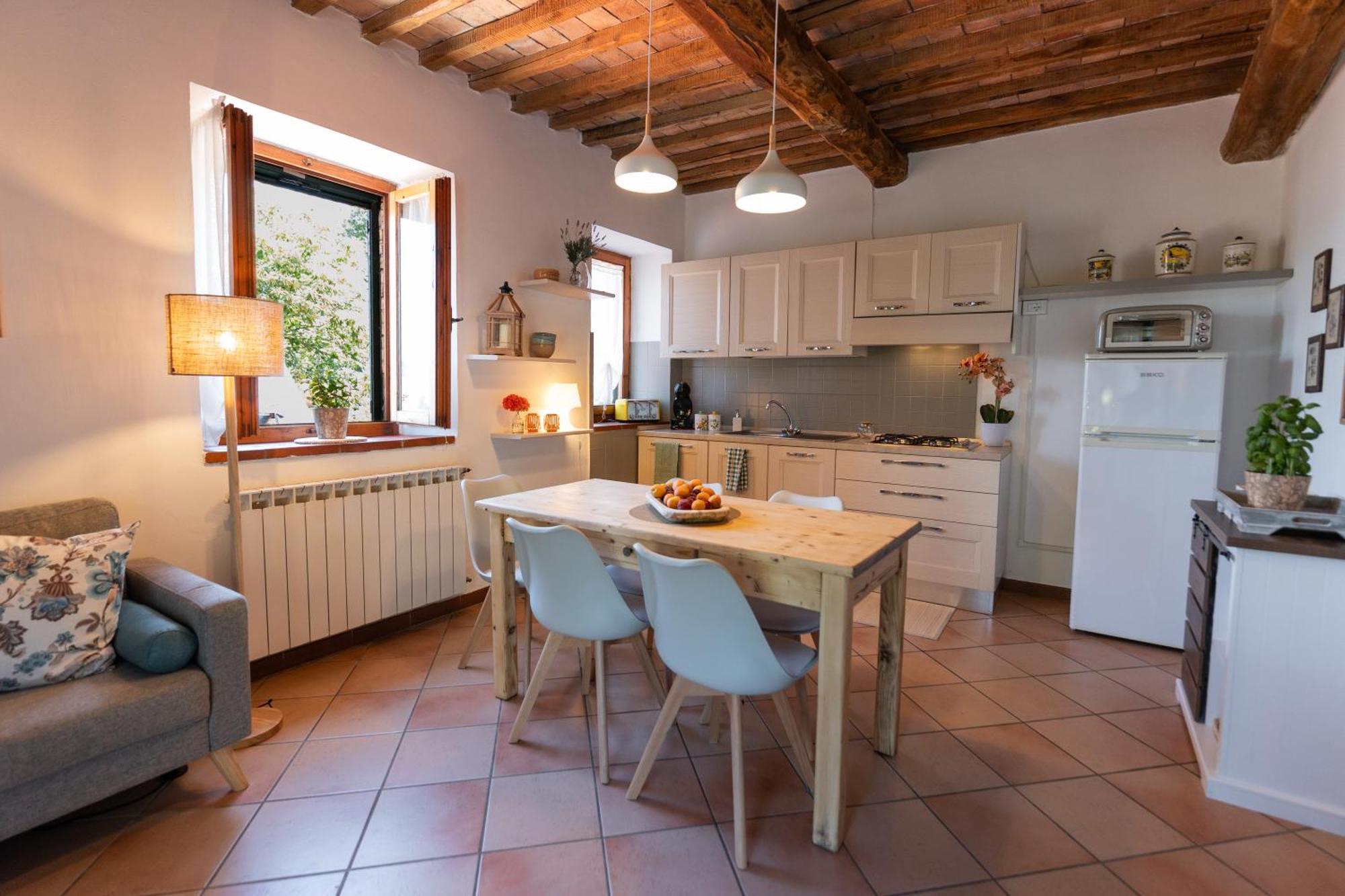Agriturismo Casale Le Crete アックアペンデンテ エクステリア 写真