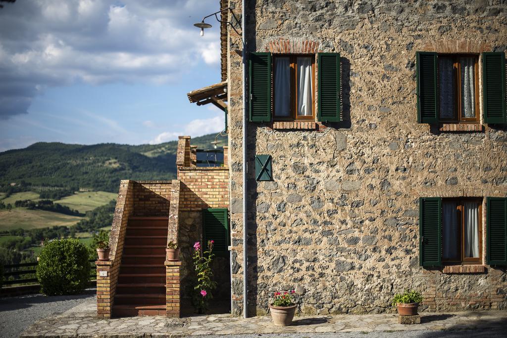 Agriturismo Casale Le Crete アックアペンデンテ エクステリア 写真